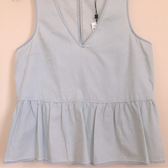BCBGeneration Light Chambray V-neck Sleeveless Flounce Hem Top Blouse - Picture 7 of 14